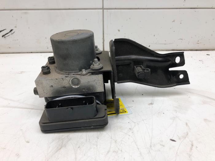 Usagé Bloc ABS Seat Ibiza IV SC (6J1) 1.0 EcoTSI 12V Prix € 157,50 Règlement à la marge proposé par Wessel Parts & Service B.V.