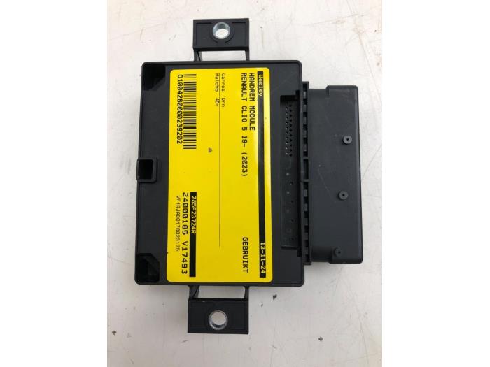 Używane Modul hamulca postojowego Renault Clio V (RJAB) 1.6 E-Tech 145 16V Cena € 82,95 Procedura marży oferowane przez Wessel Parts & Service B.V.