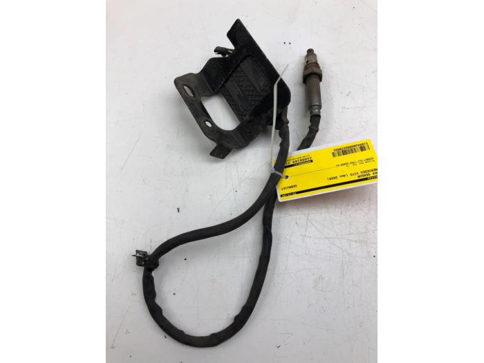 Begagnade NOx-sensor Mercedes Vito (447.6) 1.7 114 CDI 16V Pris € 145,95 Marginaltabell erbjuds av Wessel Parts & Service B.V.