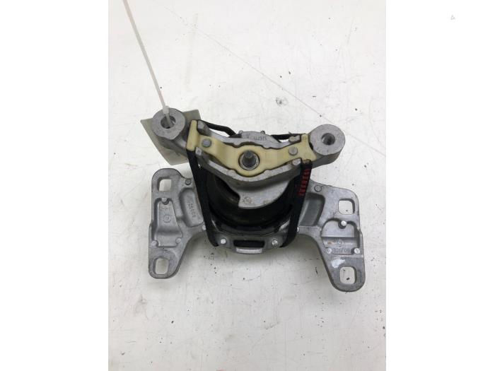 Gebrauchte Motorlager Volvo V40 (MV) 1.5 T3 16V Geartronic Preis € 40,95 Margenregelung angeboten von Wessel Parts & Service B.V.
