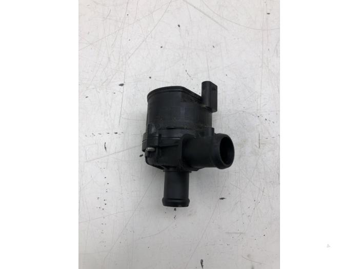 Begagnade Vattenpump Volkswagen Polo VI (AW1) 1.0 TSI 12V Pris € 40,95 Marginaltabell erbjuds av Wessel Parts & Service B.V.