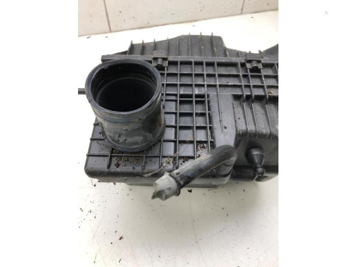 Gebrauchte Luftfiltergehäuse Opel Movano 2.3 CDTi 16V FWD Preis € 72,45 Margenregelung angeboten von Wessel Parts & Service B.V.