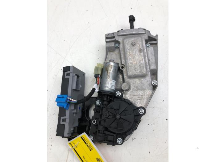 Używane Silnik tylnej klapy Mercedes C Estate (S206) C-200d 2.0 Turbo 16V Cena € 183,75 Procedura marży oferowane przez Wessel Parts & Service B.V.