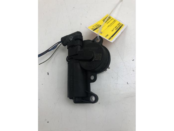 Gebrauchte Auspuff Drosselventil Mercedes C Estate (S206) C-200d 2.0 Turbo 16V Preis € 61,95 Margenregelung angeboten von Wessel Parts & Service B.V.