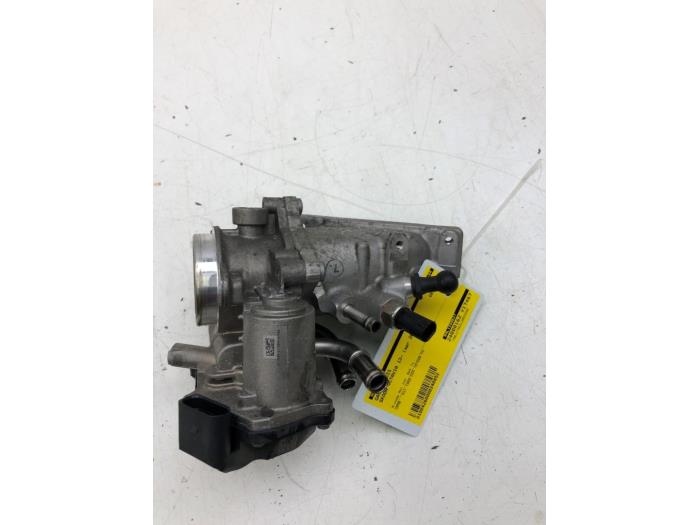 Gebrauchte Drosselklappengehäuse Skoda Octavia Combi (5EAC) 2.0 TDI GreenTec 16V Preis € 51,45 Margenregelung angeboten von Wessel Parts & Service B.V.