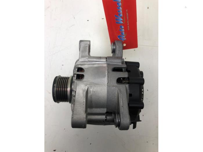 Usagé Dynamo Opel Corsa F (UB/UH/UP) 1.2 12V 75 Prix € 40,95 Règlement à la marge proposé par Wessel Parts & Service B.V.