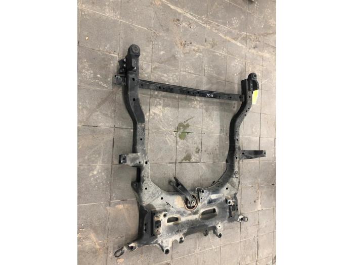 Usados Subchasis Opel Astra K 1.2 Turbo 12V Precio € 271,95 Norma de margen ofrecido por Wessel Parts & Service B.V.