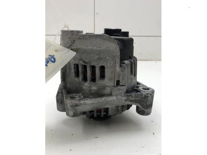 Usagé Dynamo Mini Mini Open (R57) 2.0 Cooper SD 16V Prix € 40,95 Règlement à la marge proposé par Wessel Parts & Service B.V.