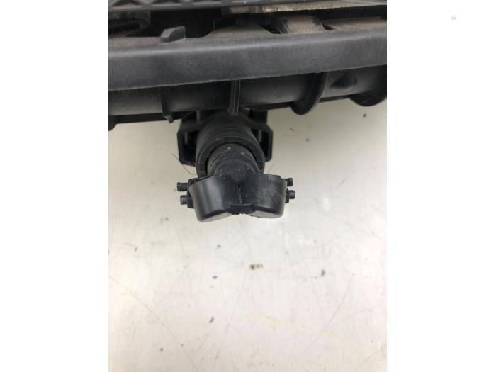 Używane Reflektor lewy Ford Kuga II (DM2) 1.5 EcoBoost 16V 150 Cena € 288,75 Procedura marży oferowane przez Wessel Parts & Service B.V.