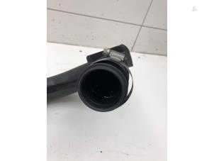 Intercooler Rohr van een Ford Kuga II (DM2) 1.5 EcoBoost 16V 150 2016