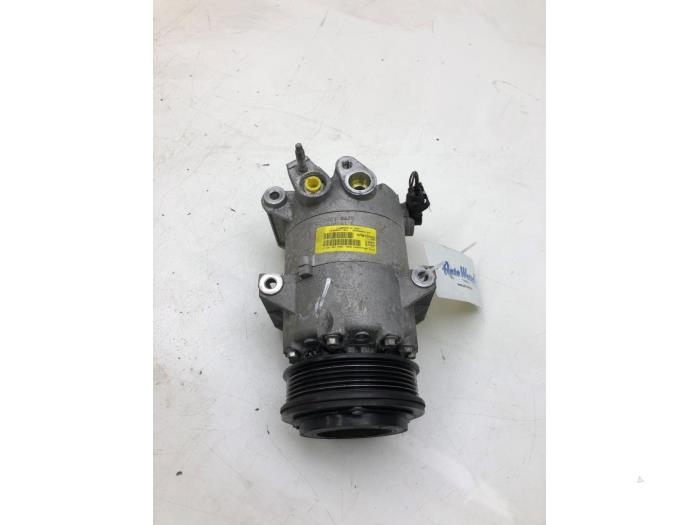 Gebrauchte Klimapumpe Ford Kuga II (DM2) 1.5 EcoBoost 16V 150 Preis auf Anfrage angeboten von Wessel Parts & Service B.V.