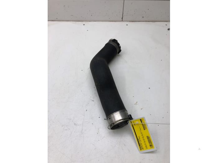 Gebrauchte Intercooler Schlauch BMW X3 (F25) xDrive20d 16V Preis € 40,95 Margenregelung angeboten von Wessel Parts & Service B.V.