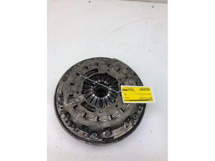 Gebrauchte Doppelte Masse Schwungrad BMW X3 (F25) xDrive20d 16V Preis € 208,95 Margenregelung angeboten von Wessel Parts & Service B.V.