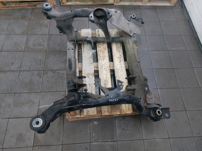 Used Subframe Mercedes GL (X164) 5.5 GL 500 V8 32V Price € 156,45 Margin scheme offered by Wessel Parts & Service B.V.