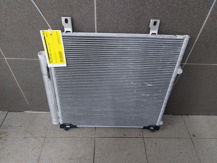 Begagnade AC-radiator Mitsubishi Space Star (A0) 1.2 12V Pris € 93,45 Marginaltabell erbjuds av Wessel Parts & Service B.V.
