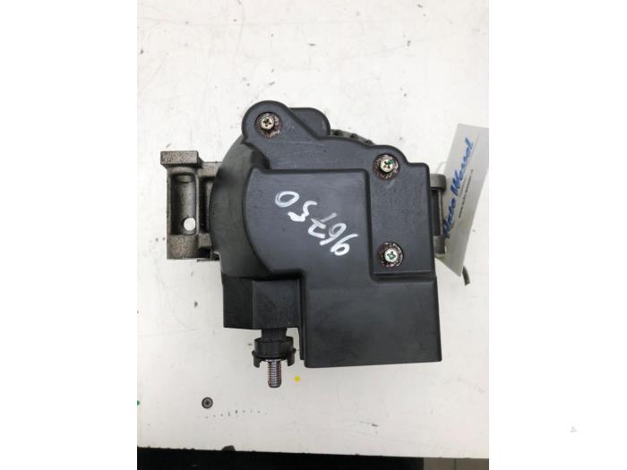 Gebrauchte Dynamo Mazda 6 Sportbreak (GY19/89) 2.0i 16V Preis € 36,75 Margenregelung angeboten von Wessel Parts & Service B.V.
