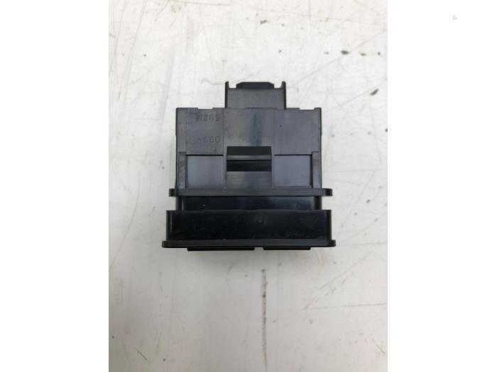 Używane Obsluga tempomatu Suzuki Ignis (MF) 1.2 Dual Jet 16V Smart Hybrid Cena € 40,95 Procedura marży oferowane przez Wessel Parts & Service B.V.
