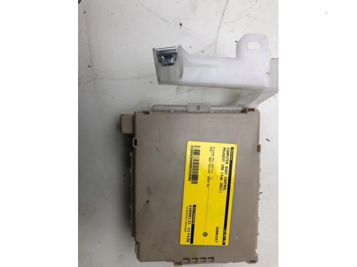 Used Body control computer Peugeot 108 1.0 12V VVT-i Price € 40,95 Margin scheme offered by Wessel Parts & Service B.V.