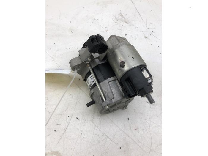 Usagé Démarreur Peugeot 108 1.0 12V VVT-i Prix € 51,45 Règlement à la marge proposé par Wessel Parts & Service B.V.