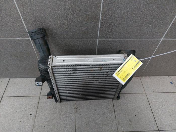 Usados Intercooler Audi Q7 (4LB) 3.0 TDI V6 24V Precio € 82,95 Norma de margen ofrecido por Wessel Parts & Service B.V.