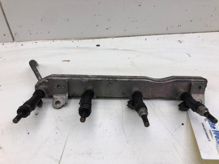Usagé Système d'injection Toyota Verso S 1.33 16V Dual VVT-I Prix € 72,45 Règlement à la marge proposé par Wessel Parts & Service B.V.