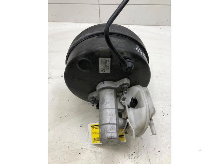 Usagé Servo frein Ford Transit Custom 2.0 TDCi 16V Eco Blue 130 Prix € 156,45 Règlement à la marge proposé par Wessel Parts & Service B.V.