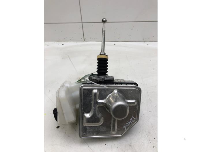 Usagé Assistant de freinage Audi e-tron (GEN) 55 quattro Prix € 471,45 Règlement à la marge proposé par Wessel Parts & Service B.V.