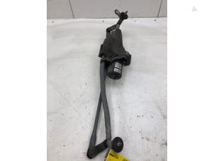 Usados Motor limpiaparabrisas delante Fiat Ducato (250) 2.3 D 140 Multijet AdBlue Precio € 89,00 Norma de margen ofrecido por Autobedrijf G.H. Wessel B.V.