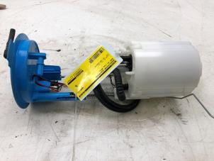 Begagnade Elektrisk bränslepump Audi Q3 (8UB/8UG) 2.0 16V TFSI 170 Quattro Pris € 49,00 Marginaltabell erbjuds av Autobedrijf G.H. Wessel B.V.