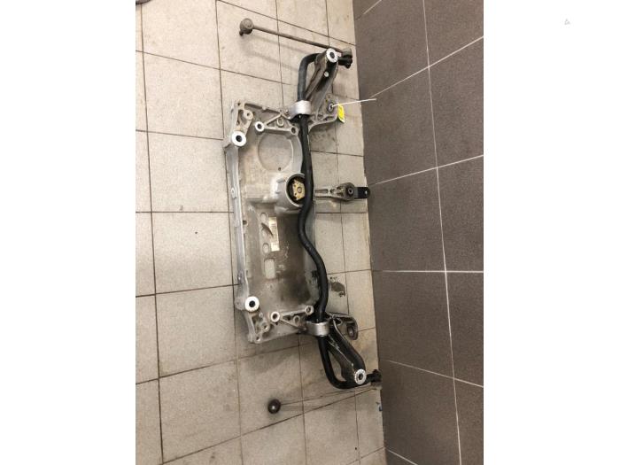 Used Subframe Audi Q3 (8UB/8UG) 2.0 16V TFSI 170 Quattro Price € 82,95 Margin scheme offered by Wessel Parts & Service B.V.