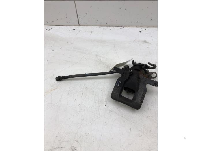 Gebrauchte Bremszange links hinten Mitsubishi Outlander (GF/GG) 2.0 16V 4x2 Preis € 82,95 Margenregelung angeboten von Wessel Parts & Service B.V.