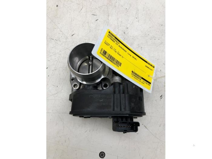 Gebrauchte Drosselklappengehäuse Citroen C3 Aircross I (2C/2R) 1.2 e-THP PureTech 110 Preis € 30,45 Margenregelung angeboten von Wessel Parts & Service B.V.