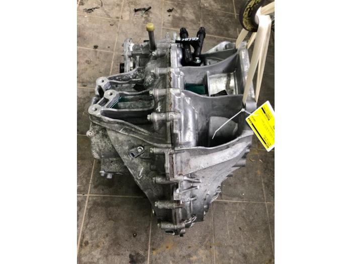 Gearbox BMW X1 sDrive 18i 1.5 12V TwinPower Turbo - 28005A81B45 ...