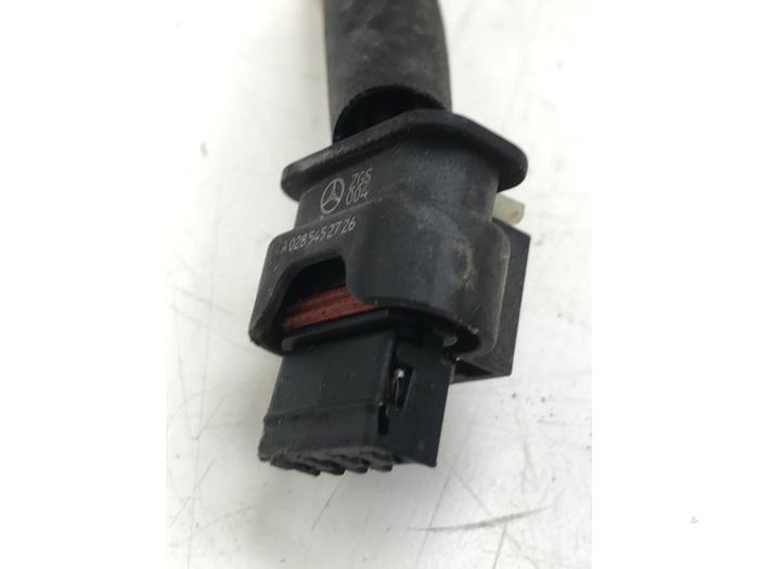 Begagnade NOx-sensor Mercedes GLC (X253) 2.2 250d 16V BlueTEC 4-Matic Pris € 131,25 Marginaltabell erbjuds av Wessel Parts & Service B.V.