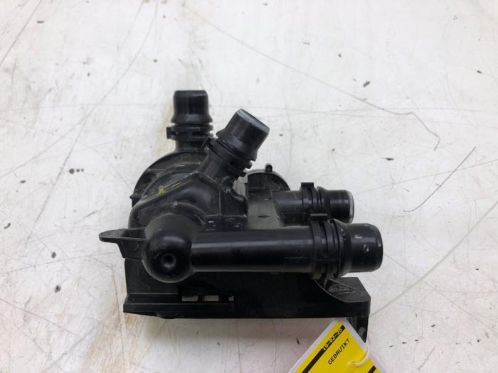 Begagnade Termostathus Opel Astra L (F3/FB/FM/FP) 1.6 Plug-in Hybrid Turbo 16V Pris € 40,95 Marginaltabell erbjuds av Wessel Parts & Service B.V.