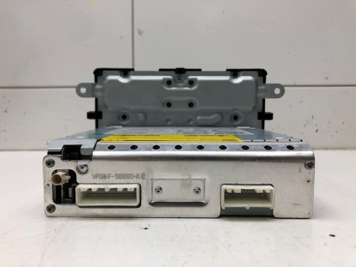 Begagnade Radio Smart Forfour (453) 1.0 12V Pris € 103,95 Marginaltabell erbjuds av Wessel Parts & Service B.V.
