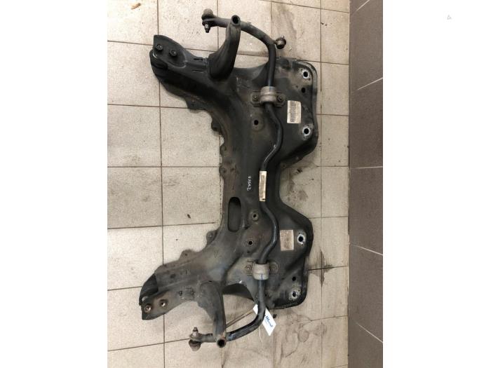 Begagnade Underram Jeep Compass II (MP) 2.0 Multijet II 170 16V 4x4 Pris € 366,45 Marginaltabell erbjuds av Wessel Parts & Service B.V.
