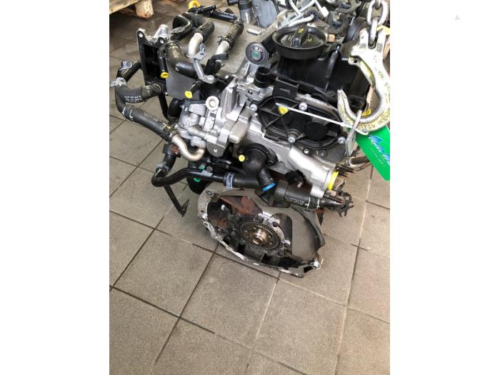Engine Skoda Rapid Spaceback 1.6 TDI 16V - 04L130277AD CXMA