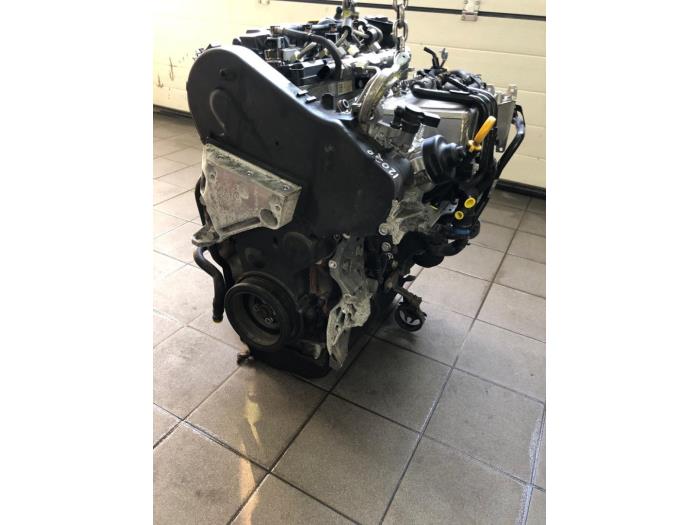 Engine Skoda Rapid Spaceback 1.6 TDI 16V - 04L130277AD CXMA