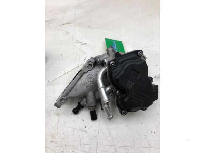 Gebrauchte Drosselklappengehäuse Skoda Rapid Spaceback 1.6 TDI 16V Preis € 61,95 Margenregelung angeboten von Wessel Parts & Service B.V.