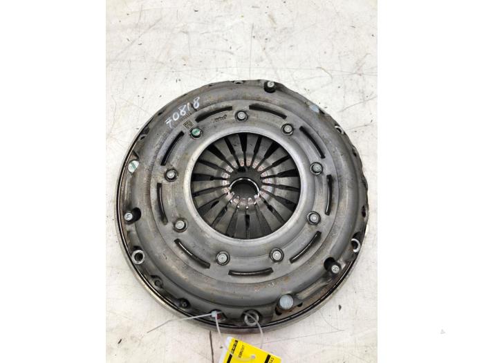 Gebrauchte Schwungrad Opel Mokka 1.2 Turbo 12V Preis € 208,95 Margenregelung angeboten von Wessel Parts & Service B.V.