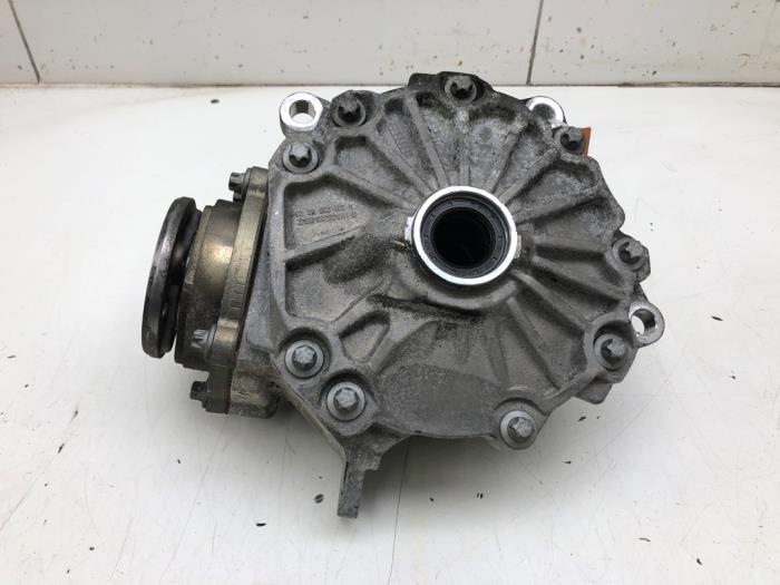 Begagnade Främre differential Mercedes GLK (204.7/9) 3.0 350 CDI 24V 4-Matic Pris € 943,95 Marginaltabell erbjuds av Wessel Parts & Service B.V.