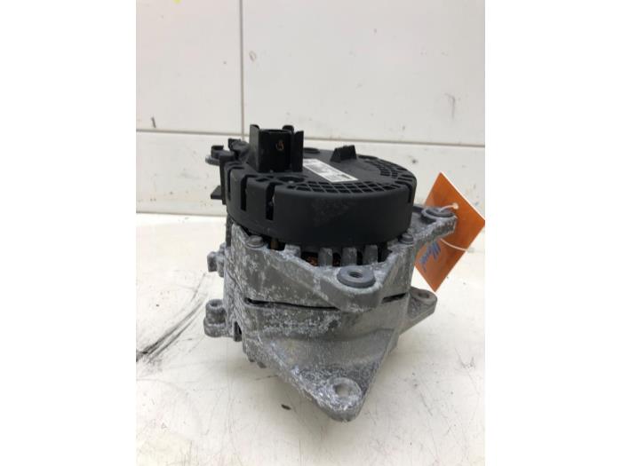 Begagnade Dynamo Mercedes A (177.0) 1.3 A-180 Turbo 16V Pris € 208,95 Marginaltabell erbjuds av Wessel Parts & Service B.V.