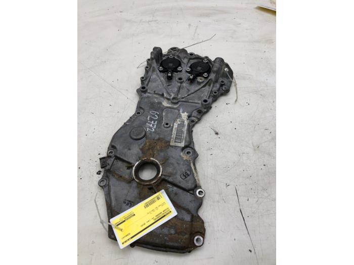 Usagé Couvercle de distribution Nissan Qashqai (J11) Prix € 131,25 Règlement à la marge proposé par Wessel Parts & Service B.V.