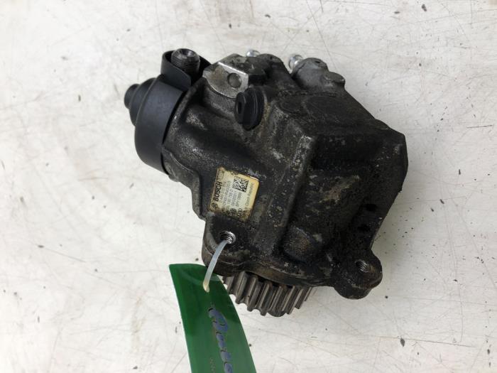 Used Diesel pump Skoda Yeti (5LAC) 2.0 TDI 16V Price € 156,45 Margin scheme offered by Wessel Parts & Service B.V.