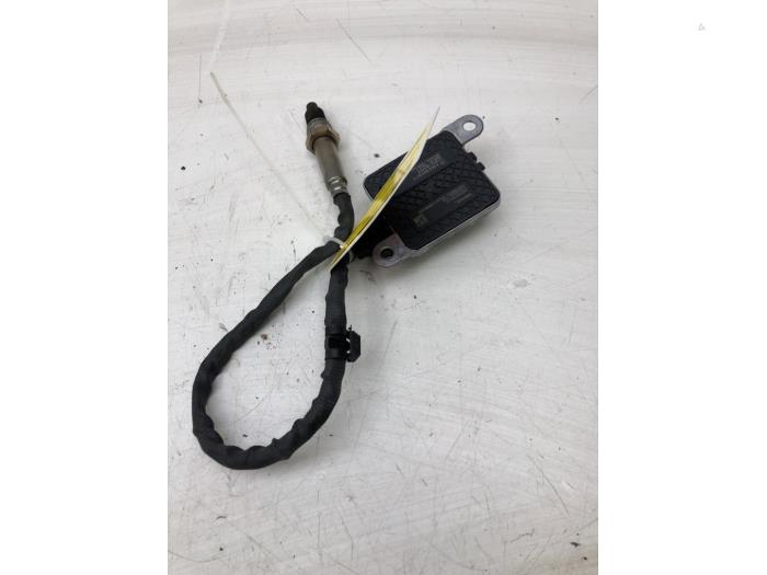 Begagnade NOx-sensor Mercedes E (W213) E-200d 1.6 Turbo 16V Pris € 183,75 Marginaltabell erbjuds av Wessel Parts & Service B.V.