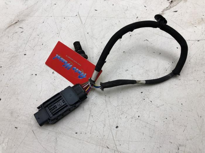 Begagnade NOx-sensor Opel Combo Life 1.5 CDTI 130 Pris € 61,95 Marginaltabell erbjuds av Wessel Parts & Service B.V.