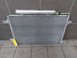 Begagnade AC-radiator Mercedes B (W245) 2.0 B-180 CDI 16V Pris € 49,00 Marginaltabell erbjuds av Autobedrijf G.H. Wessel B.V.