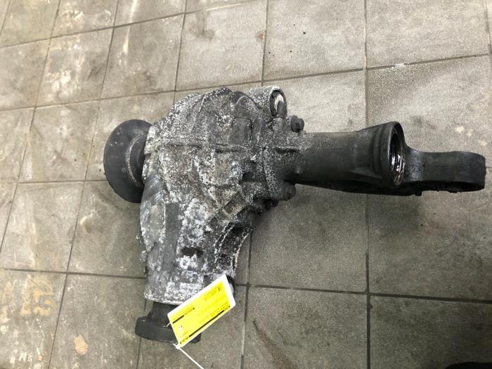 Gebrauchte Differential vorne Mercedes ML III (166) 4.7 ML-500 BlueDirect 32V 4-Matic Preis auf Anfrage angeboten von Wessel Parts & Service B.V.