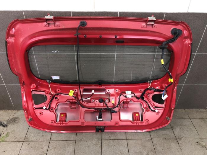 Begagnade Baklucka Kia Rio IV (YB) 1.0i T-GDi 100 12V Pris € 236,25 Marginaltabell erbjuds av Wessel Parts & Service B.V.